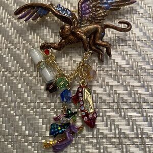 Kirk’s Folly Wizard of Oz Flying Monkey Brooch Pin